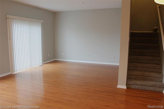 387 Cherry Orchard Road, Canton, MI 48188