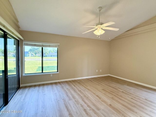 1905 Sprucewood Way, Port Orange, FL 32128