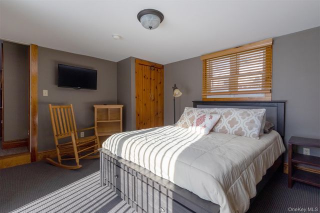 70 Camp Drive, Rhinebeck, NY 12572