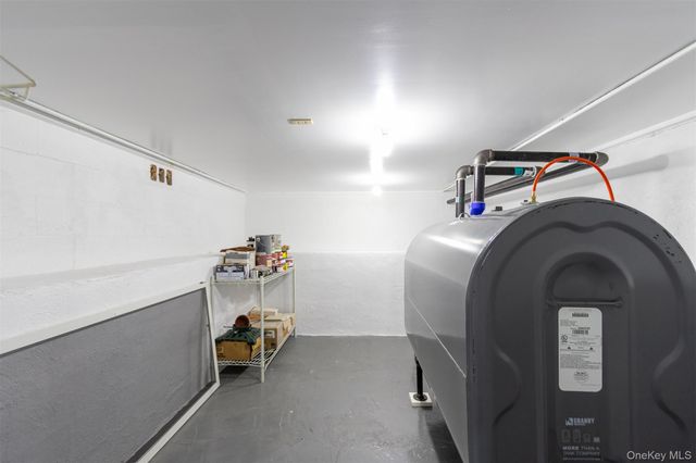 70 Camp Drive, Rhinebeck, NY 12572