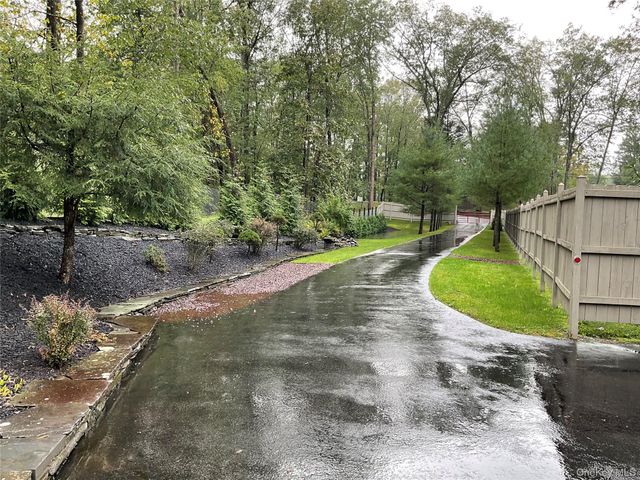 70 Camp Drive, Rhinebeck, NY 12572