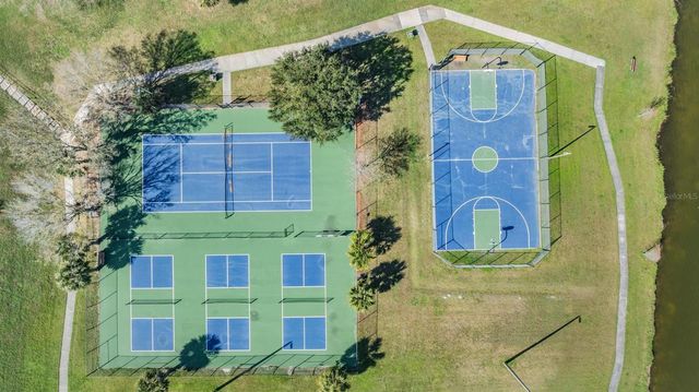 14631 LAKE FOREST DRIVE, Lutz, FL 33559