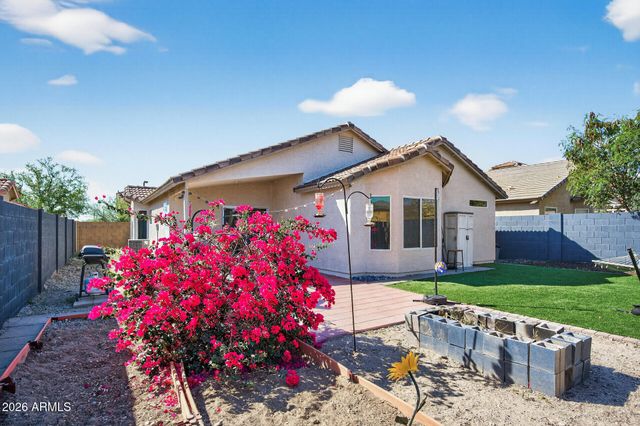 24166 W LASSO Lane, Buckeye, AZ 85326