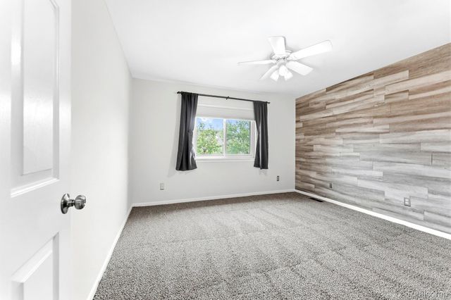 24346 Brentwood Drive, Brownstown Charter Township, MI 48183