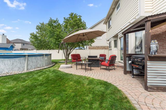 24346 Brentwood Drive, Brownstown Charter Township, MI 48183