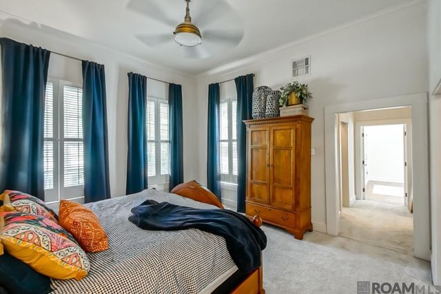 717 N River Rd, Denham Springs, LA 70726