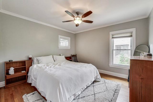 36 E Touhy Avenue, Park Ridge, IL 60068