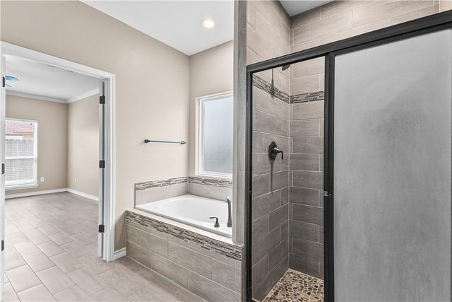5721 Bella Di Giorno Dr, Corpus Christi, TX 78414