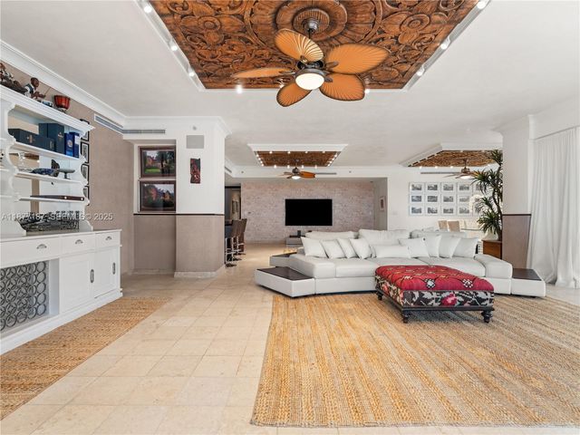 8011 Fisher Island Drive 8011, Miami Beach, FL 33109