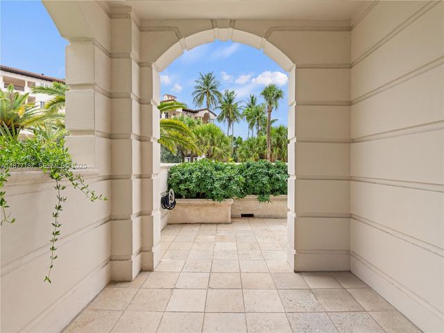 8011 Fisher Island Drive 8011, Miami Beach, FL 33109