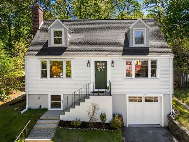 96 Paul Revere Rd, Arlington, MA 02476