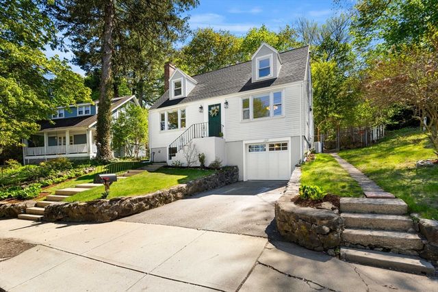 96 Paul Revere Rd, Arlington, MA 02476