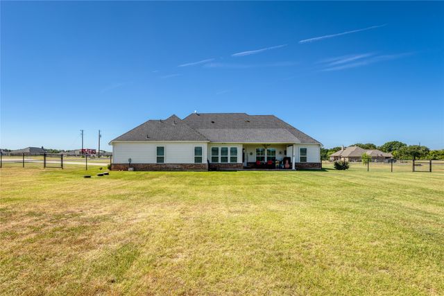 152 Katy Ranch Drive, Weatherford, TX 76085