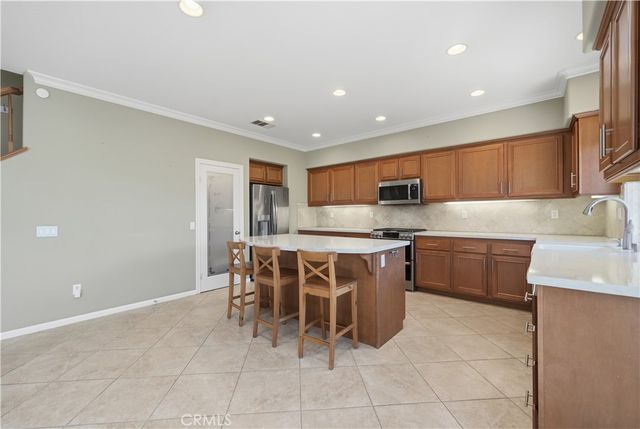 3230 E Drycreek, West Covina, CA 91791