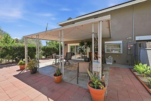 5625 Lake Vista Drive, Bonsall, CA 92003