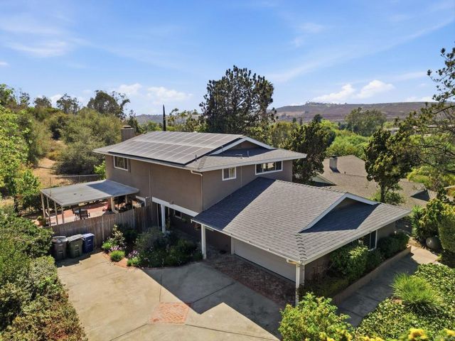5625 Lake Vista Drive, Bonsall, CA 92003