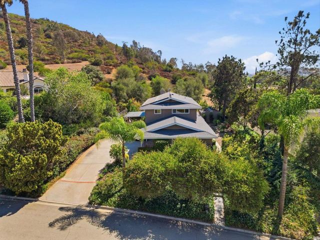 5625 Lake Vista Drive, Bonsall, CA 92003