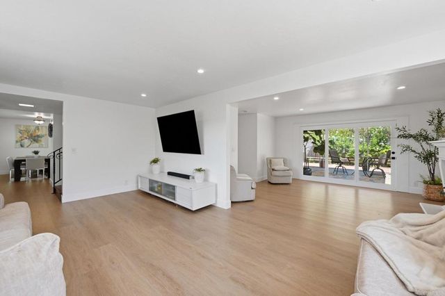 5625 Lake Vista Drive, Bonsall, CA 92003