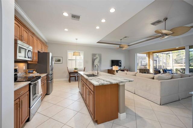 166 PALAZZO COURT, North Venice, FL 34275