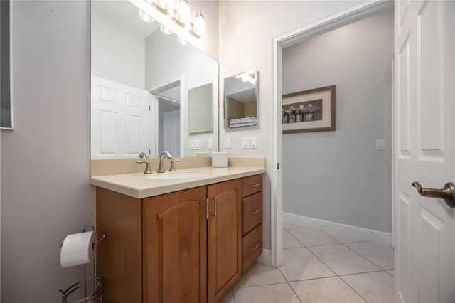 166 PALAZZO COURT, North Venice, FL 34275