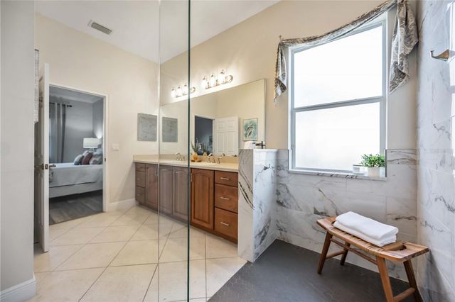 166 PALAZZO COURT, North Venice, FL 34275