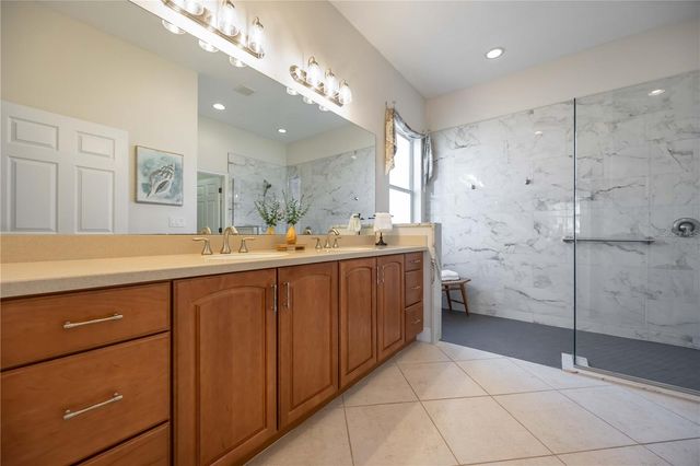 166 PALAZZO COURT, North Venice, FL 34275