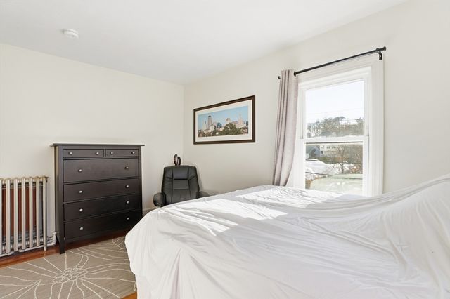 23 A St, Hull, MA 02045