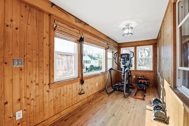 23 A St, Hull, MA 02045