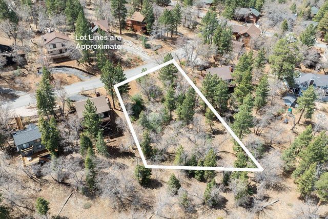 1530 Tuolumne Road, Big Bear City, CA 92314