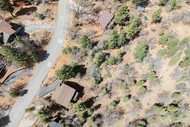 1530 Tuolumne Road, Big Bear City, CA 92314