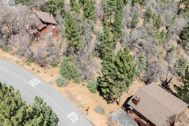 1530 Tuolumne Road, Big Bear City, CA 92314