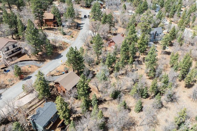 1530 Tuolumne Road, Big Bear City, CA 92314