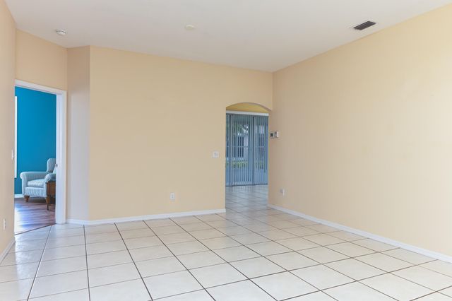 1028 NW Tuscany Drive, Port St. Lucie, Port St Lucie, FL 34986