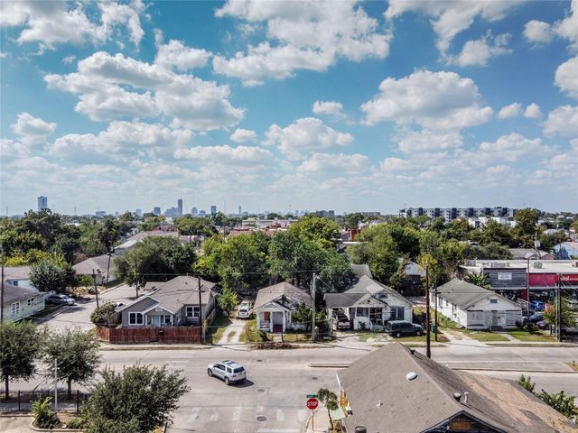 2409 Fulton Street, Houston, TX 77009