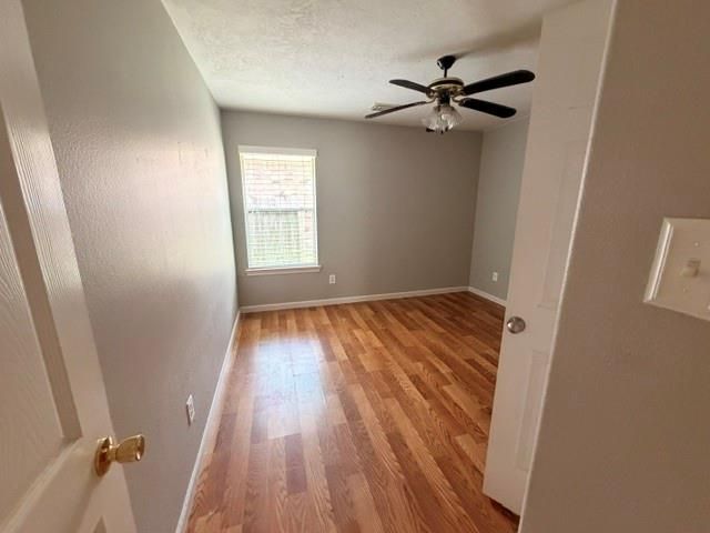 3010 Stonecross Lane, Dickinson, TX 77539