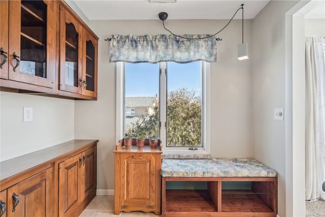 1718 Applewood Place NE, Cedar Rapids, IA 52402