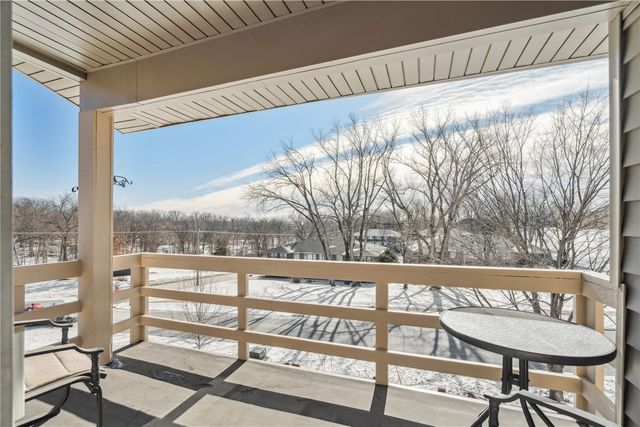 1718 Applewood Place NE, Cedar Rapids, IA 52402