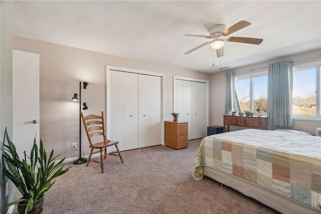 1718 Applewood Place NE, Cedar Rapids, IA 52402