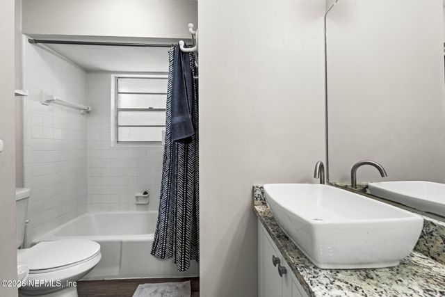 5628 FORT SUMTER Road, Jacksonville, FL 32210