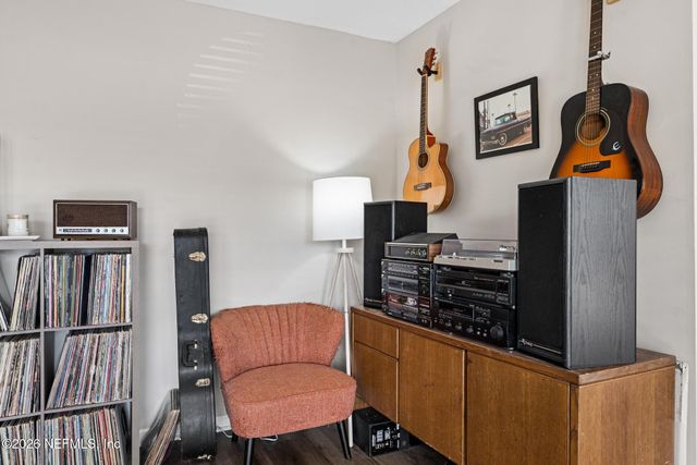 5628 FORT SUMTER Road, Jacksonville, FL 32210