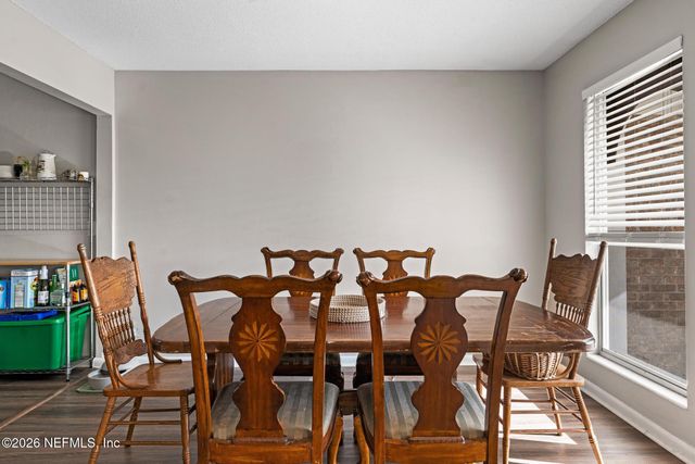 5628 FORT SUMTER Road, Jacksonville, FL 32210