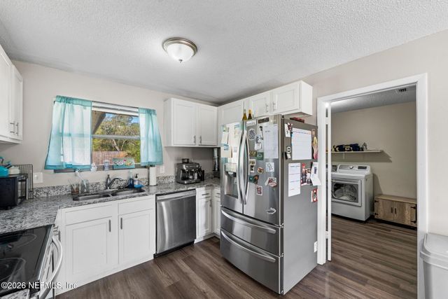 5628 FORT SUMTER Road, Jacksonville, FL 32210