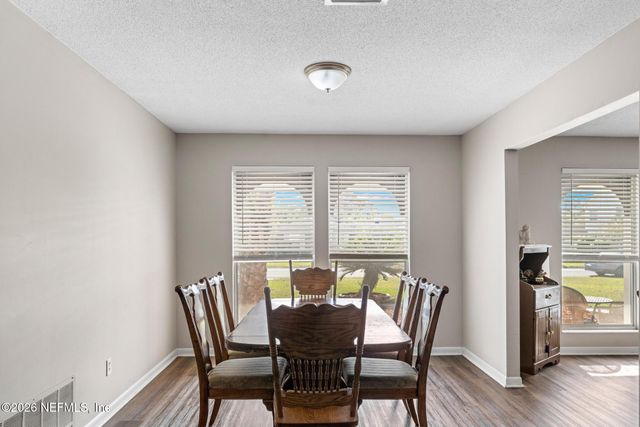 5628 FORT SUMTER Road, Jacksonville, FL 32210