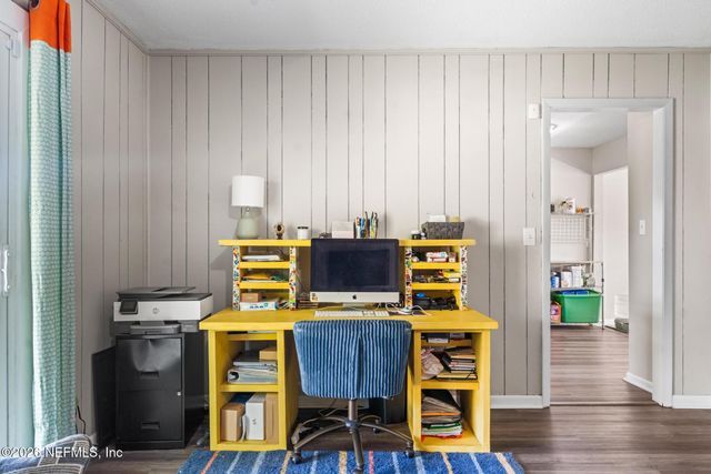 5628 FORT SUMTER Road, Jacksonville, FL 32210