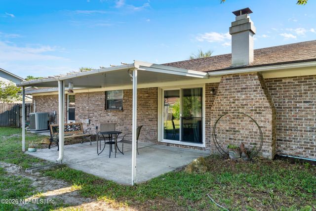 5628 FORT SUMTER Road, Jacksonville, FL 32210