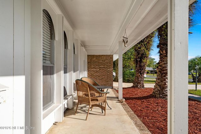 5628 FORT SUMTER Road, Jacksonville, FL 32210