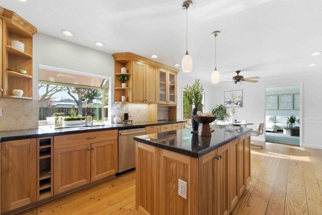 1844 Frobisher Way, San Jose, CA 95124