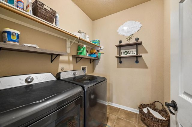 6102 Timbermoss Court, League City, TX 77573