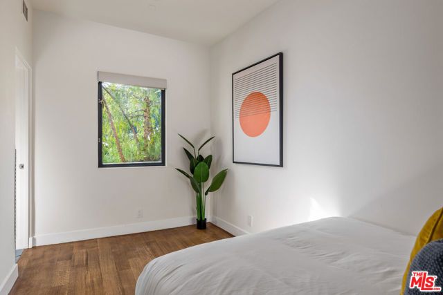 1815 N Crescent Heights Boulevard, West Hollywood, CA 90069