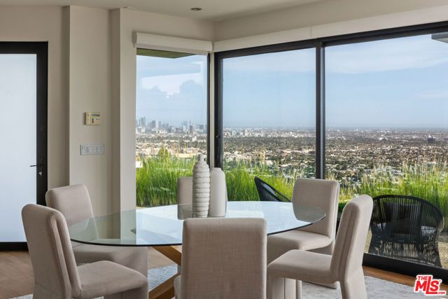 1815 N Crescent Heights Boulevard, West Hollywood, CA 90069
